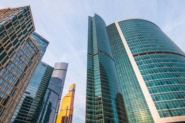 Modern mimarisi, futuristik gökdelen binalar Moscow city iş merkezi