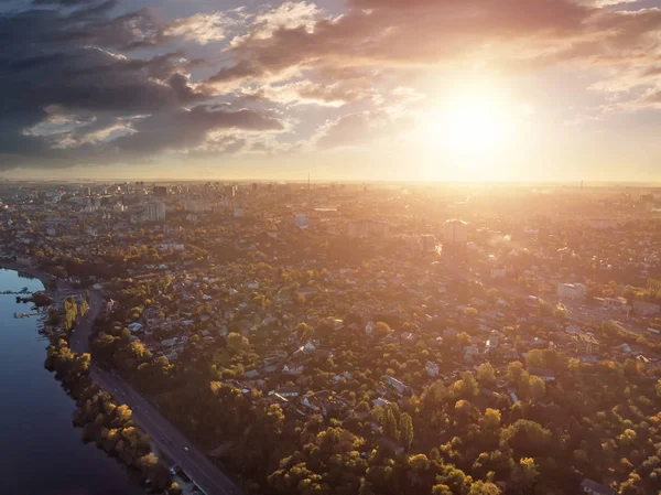 Aerial view panorama of Voronezh city from above at sunset, many buildings and roads with car traffic in evening myst — Stock Photo, Image