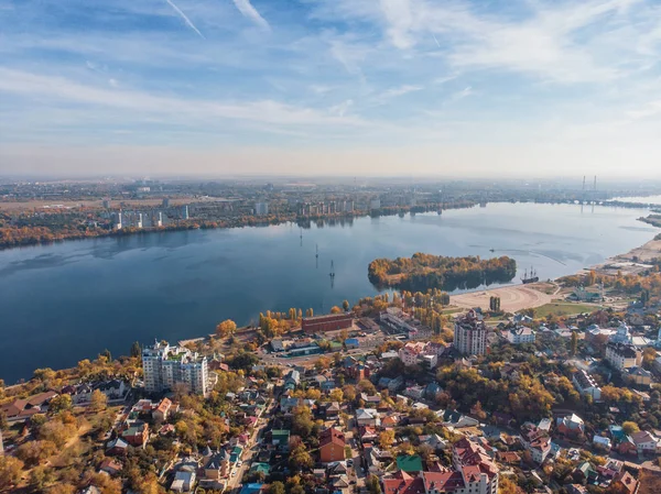 Aerial view city panorama of Voronezh, many buildings in downtown and big river from above — Stock Photo, Image