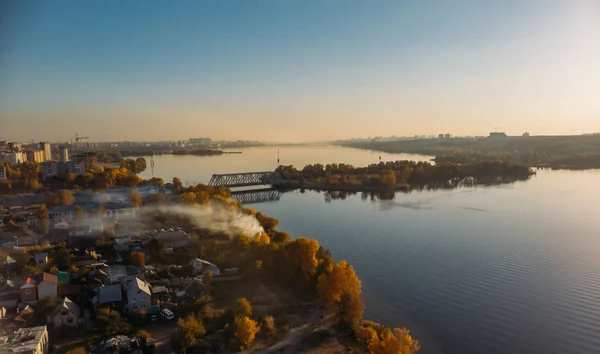 Flygfoto panorama Voronezh floden vid solnedgången i varm höst kväll — Stockfoto