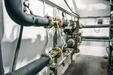 Ev Isıtma sistemi ile birçok çelik ve plastik sanayii metal ve otomatik kontrol donanımları