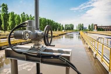 Atıksu arıtma tesisi. Kirli su temizleme tesisleri. Kanalizasyon arıtma