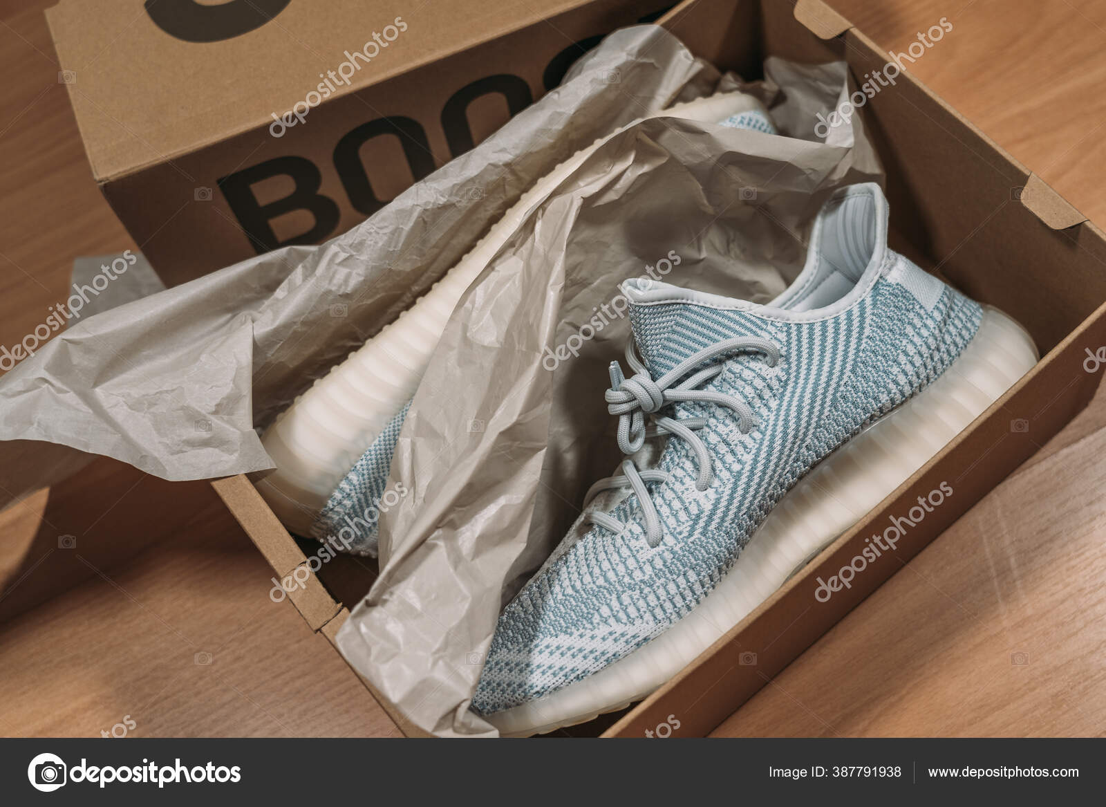 Moscow, Russia - June 2020 : Adidas Yeezy Boost 350 V2 Cloud White - Famous  Limited Collection Fashion Sneakers by Kanye West and Adidas Collaboration,  Trendy Sport Shoes – Stock Editorial Photo © DedMityay #387791938