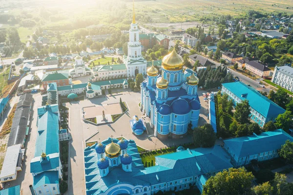 Zadonsk, Russia. Vladimir Cathedral of the Zadonsk Nativity of mother of God monastery, aerial view — Stock Photo, Image
