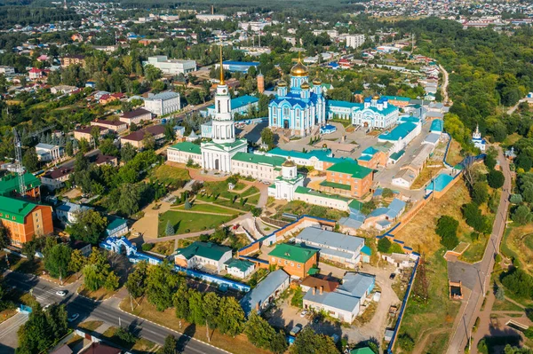 Zadonsk, Russia. Vladimir Cattedrale della Natività di Zadonsk della madre di Dio monastero, vista aerea — Foto Stock
