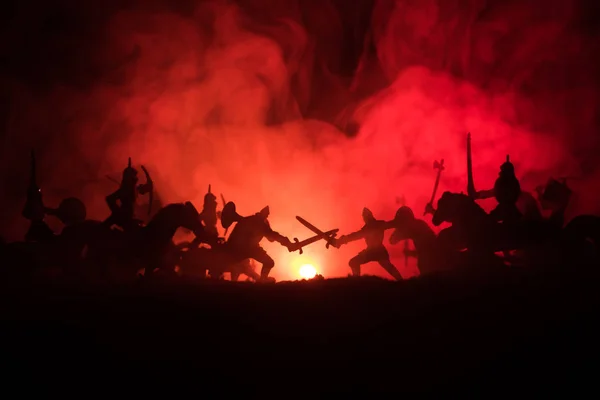 Middeleeuwse Slag Scène Met Cavalerie Infanterie Silhouetten Van Figuren Als — Stockfoto