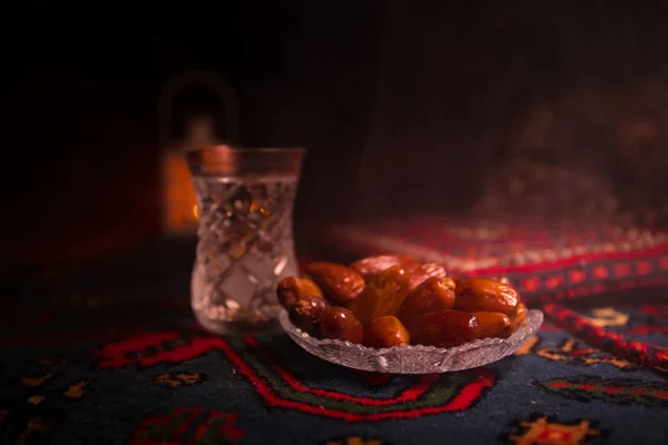 Water Data Iftar Avondmaaltijd Weergave Van Decoratie Ramadan Kareem Vakantie — Stockfoto