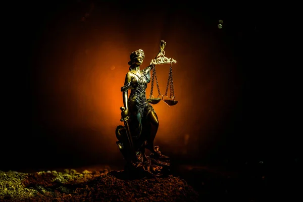 Statue Justice Lady Justice Iustitia Justitia Roman Goddess Justice Dark — Stock Photo, Image