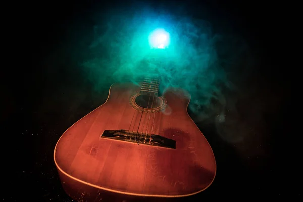 Music Concept Acoustic Guitar Dark Background Beam Light Smoke Guitar — Stock Photo, Image