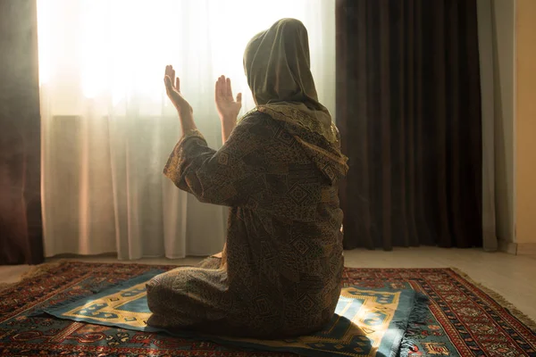 Muslim Woman Praying Allah Muslim God Room Window Hands Muslim — Stock Photo, Image