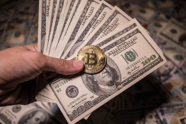 Hand Holding Dollars Bitcoin New Virtual Money Coin Lot Money — Stock Photo, Image