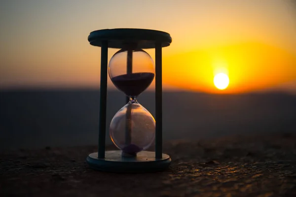 Hourglass Passing Time Lapse Clouds Hourglass Front Bright Blue Sky — Stock Photo, Image