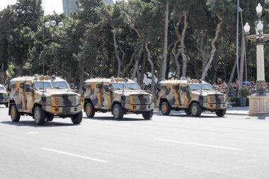 Bakü, Azerbaycan - 26 Haziran 2018 - askeri geçit töreni, Bakü, Azerbaycan Ordusu gün. Azerbaycan silahlı kuvvetlerinin 100 yaşını kutluyor