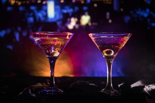 Several Glasses Famous Cocktail Martini Shot Bar Dark Toned Foggy — Stock Photo, Image