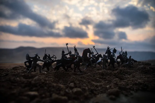 Średniowieczne Bitwy Sceny Kawalerii Piechoty Sylwetki Postaci Jako Oddzielne Obiekty — Zdjęcie stockowe