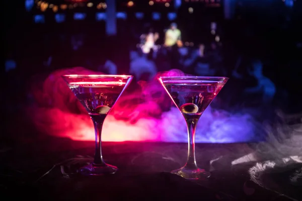 Several Glasses Famous Cocktail Martini Shot Bar Dark Toned Foggy — Stock Photo, Image