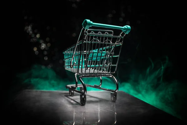 Empty Shopping Trolley Dark Toned Foggy Background Some Copy Space — Stock Photo, Image