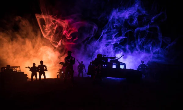 Concept Guerre Silhouettes Militaires Scène Combat Sur Fond Brouillard Guerre — Photo