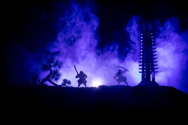 Samurai Kampfkonzept Silhouette Von Samurais Duell Der Nähe Von Baum — Stockfoto
