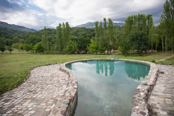 Outdoor Swimming Pool Forest Mountain Background Sunset Time Selective Focus — Stock Photo, Image