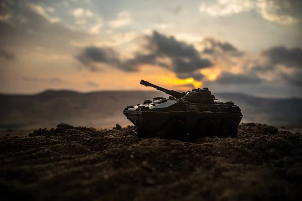 Concepto Guerra Siluetas Militares Que Luchan Escena Fondo Del Cielo — Foto de Stock