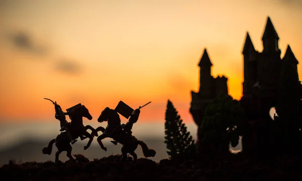 Cena Batalha Medieval Com Cavalaria Infantaria Silhuetas Figuras Como Objetos — Fotografia de Stock