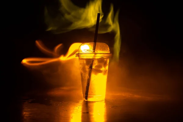 Cocktail Feu Concept Verre Boisson Club Brûlant Dans Feu Fond — Photo