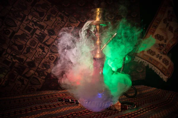 Charbons Chauds Narguilé Sur Bol Shisha Faisant Des Nuages Vapeur — Photo