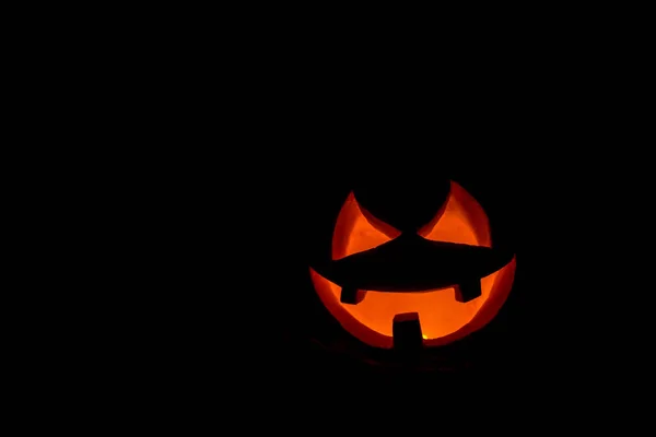 Halloween Kurpitsa Hymy Herkullinen Silmät Puolue Iltana Lähikuva Näkymä Pelottava — kuvapankkivalokuva