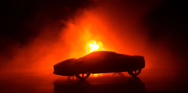 Das Auto Schatten Mit Leuchtenden Lichtern Bei Schwachem Licht Oder — Stockfoto