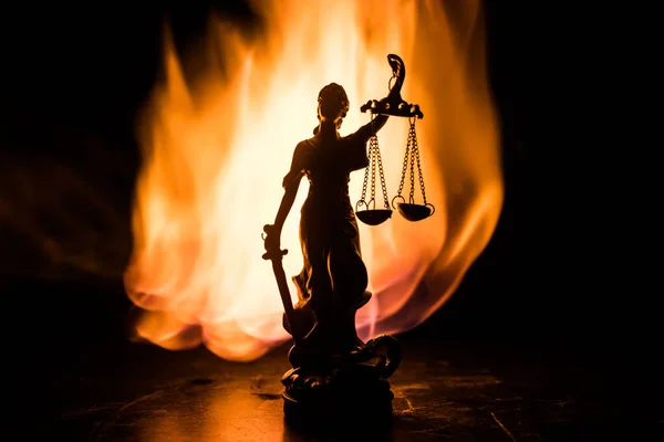 Statue Justice Lady Justice Iustitia Justitia Roman Goddess Justice Dark — Stock Photo, Image