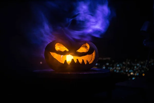 Halloween Tök Mosoly Scrary Szemét Fél Éjszakát Közelről Nézet Félelmetes — Stock Fotó