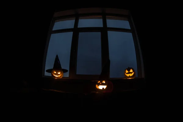 Ijesztő Halloween Tök Kék Ablak Szobában Éjszaka Éjszaka Vagy Halloween — Stock Fotó