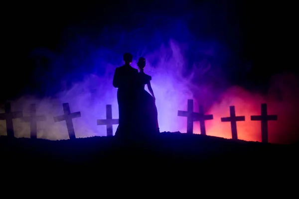 Concetto Horror Halloween Sposa Zombie Spaventoso Cimitero Notturno — Foto Stock