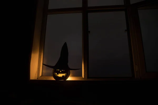 Scary Halloween Dynia Oknie Mistyczne Dom Nocy Lub Halloween Dynia — Zdjęcie stockowe