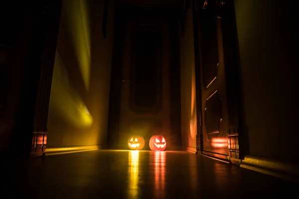 Halloween Citrouille Tête Jack Lanterne Avec Des Bougies Incandescentes Sur — Photo