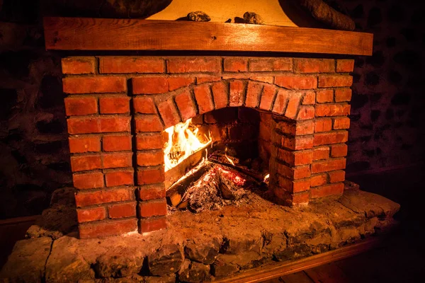 Otoño Invierno Chimenea Ardiente Acogedor Concepto Noche Cerca Primer Plano — Foto de Stock