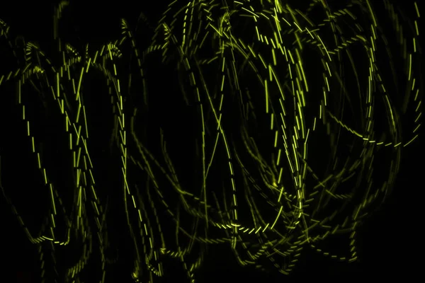 Overlaying Wavy Lines Forming Abstract Pattern Dark Background Long Exposure — Stock Photo, Image