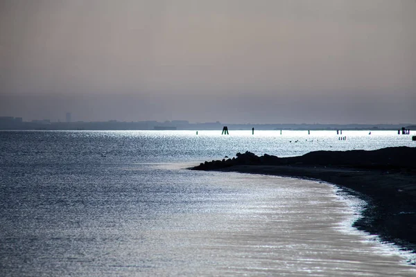 Vue Imprenable Sur Paysage Marin Clair Avec Ciel Nuageux Comme — Photo