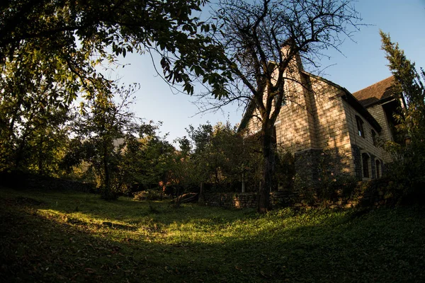 Belle Maison Village Paysagère Avec Des Arbres Forêt Automne Campagne — Photo