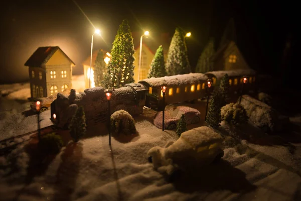 Miniatura Scena Invernale Con Case Natale Stazione Ferroviaria Alberi Coperti — Foto Stock