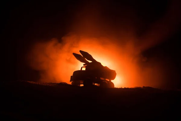 Lanzamiento Cohetes Con Nubes Fuego Escena Batalla Con Misiles Cohete — Foto de Stock