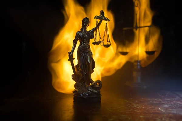 Die Statue Der Gerechtigkeit Lady Justice Oder Iustitia Justitia Die — Stockfoto