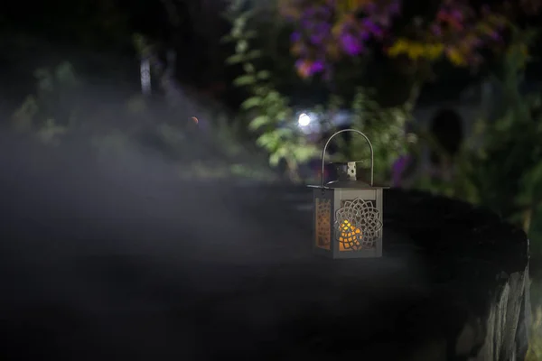 Retro Styl Lucerna Noci Krásné Barevné Světelné Lampy Balkóně Zahradě — Stock fotografie