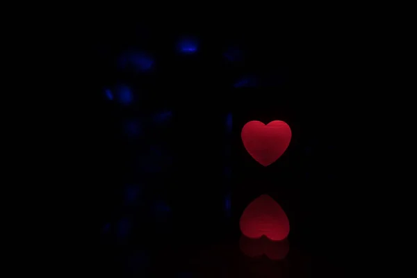 Dark Table Valentines Day Concept Love Red Shape Heart Bokeh — стоковое фото