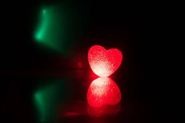 Table Sombre Concept Saint Valentin Amour Coeur Forme Rouge Avec — Photo