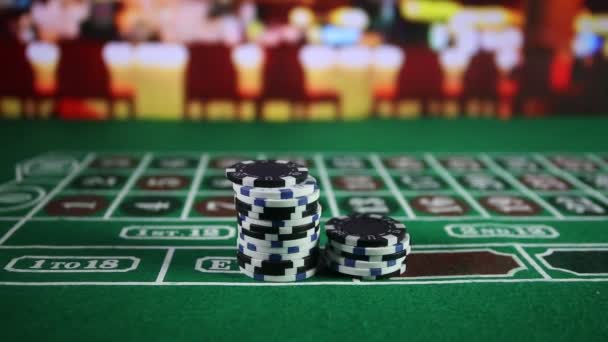 Cips Yeşil Keçe Casino Masa Kopya Alanı Ile Soyut Arka — Stok video