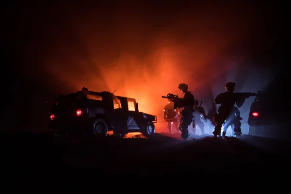 Concepto Guerra Escena Batalla Fondo Del Cielo Niebla Guerra Siluetas —  Fotos de Stock