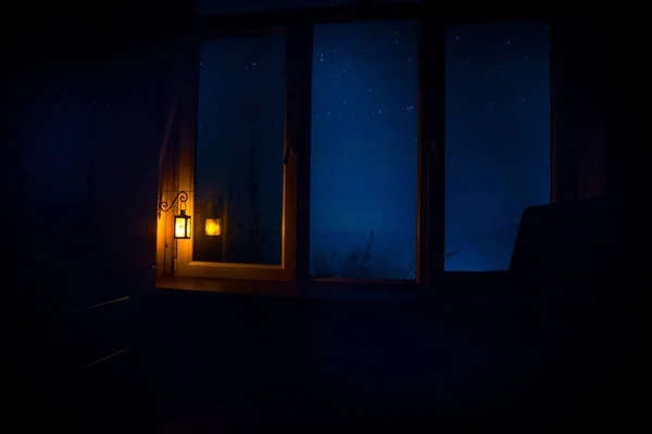 Night Scene Stars Seen Window Dark Room Night Sky Dark — Stock Photo, Image