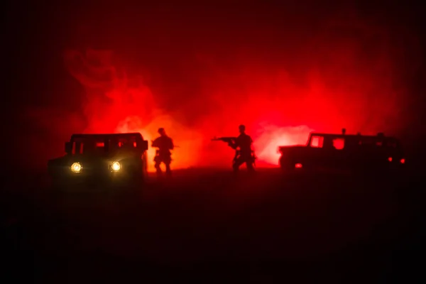 Conceito Guerra Cena Batalha Fundo Céu Nevoeiro Guerra Silhuetas Combate — Fotografia de Stock